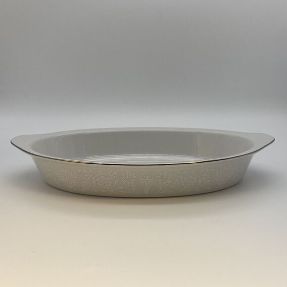 Crown Victoria Lovelace Serving Dish/Oven to Table AuGratin 10.5" Casserole Dish - Picture 1 of 10